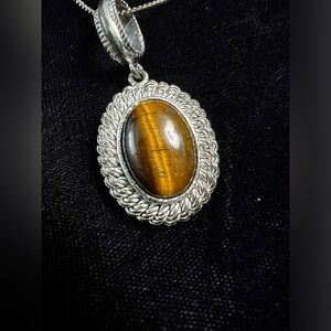 Tiger’s Eye Gemstone necklace